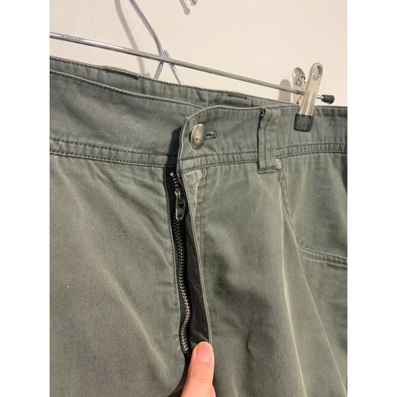 [SOLD] Arc'teryx Men's Bastion Long Hiking Shorts Size 38 Gray 12" Inseam - Picture 4 of 6